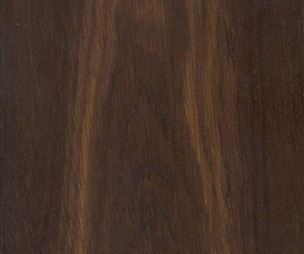 FSC-Lightly-smoked-crown-cut-oak_veneer_from_Shadbolt