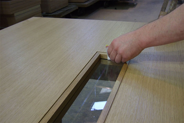 Shadbolt_veneer_finishing