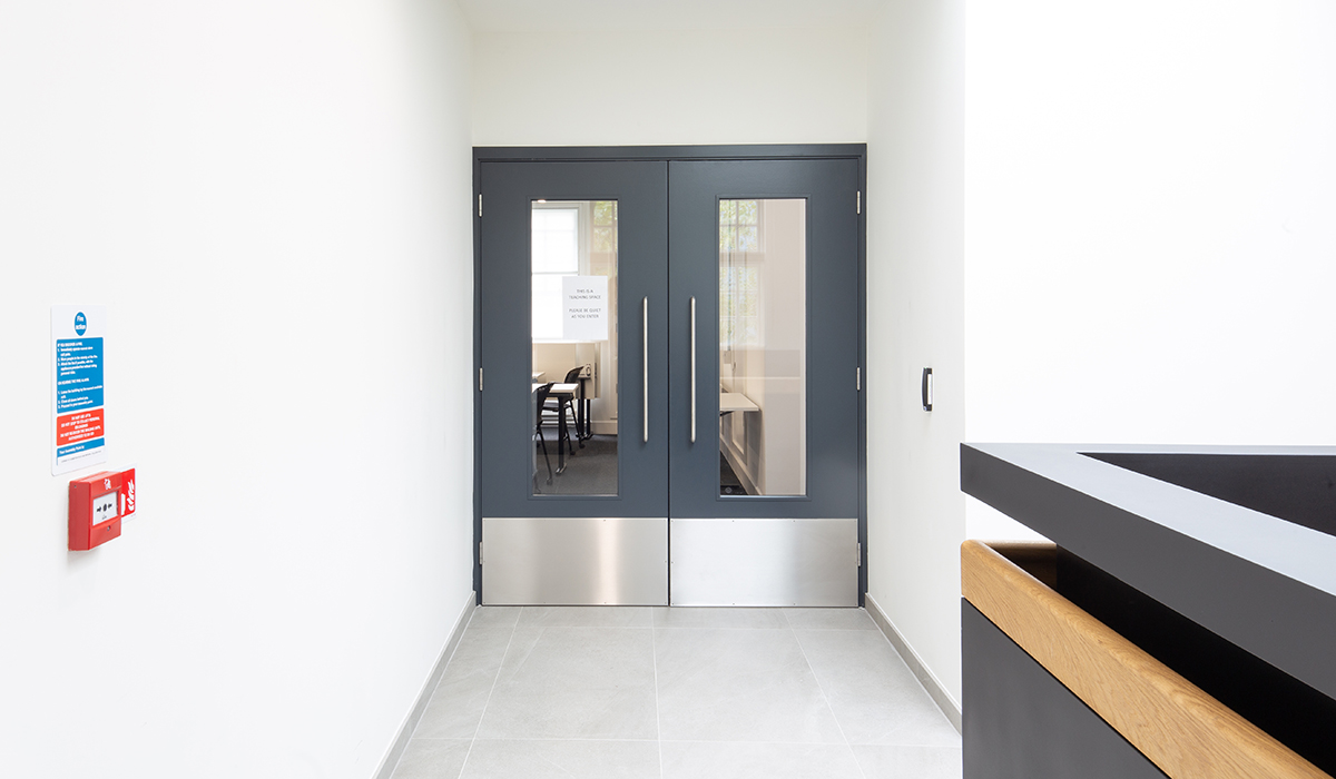 Shadbolt_Dyson_building_imperial_college_interior_doors