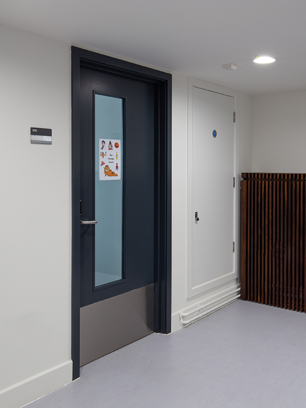 Shadbolt_Dyson_building_imperial_college_interior_doors_2